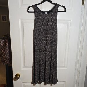 Old Navy M Medium Black and White Sleeveless Knit Midi Dress
